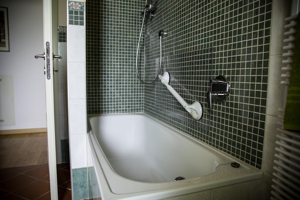B&B Magic Dozza Eksteriør billede