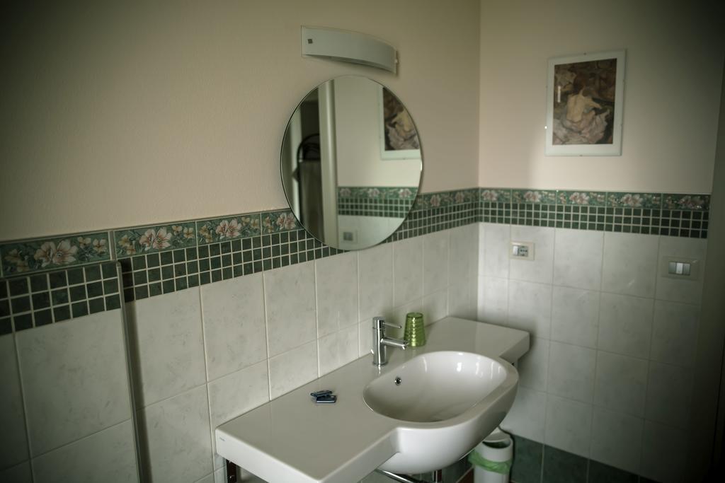 B&B Magic Dozza Eksteriør billede